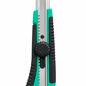 HUAXI Tools 18mm Utility Knife with snap-off steel blade and ergonomic grip
